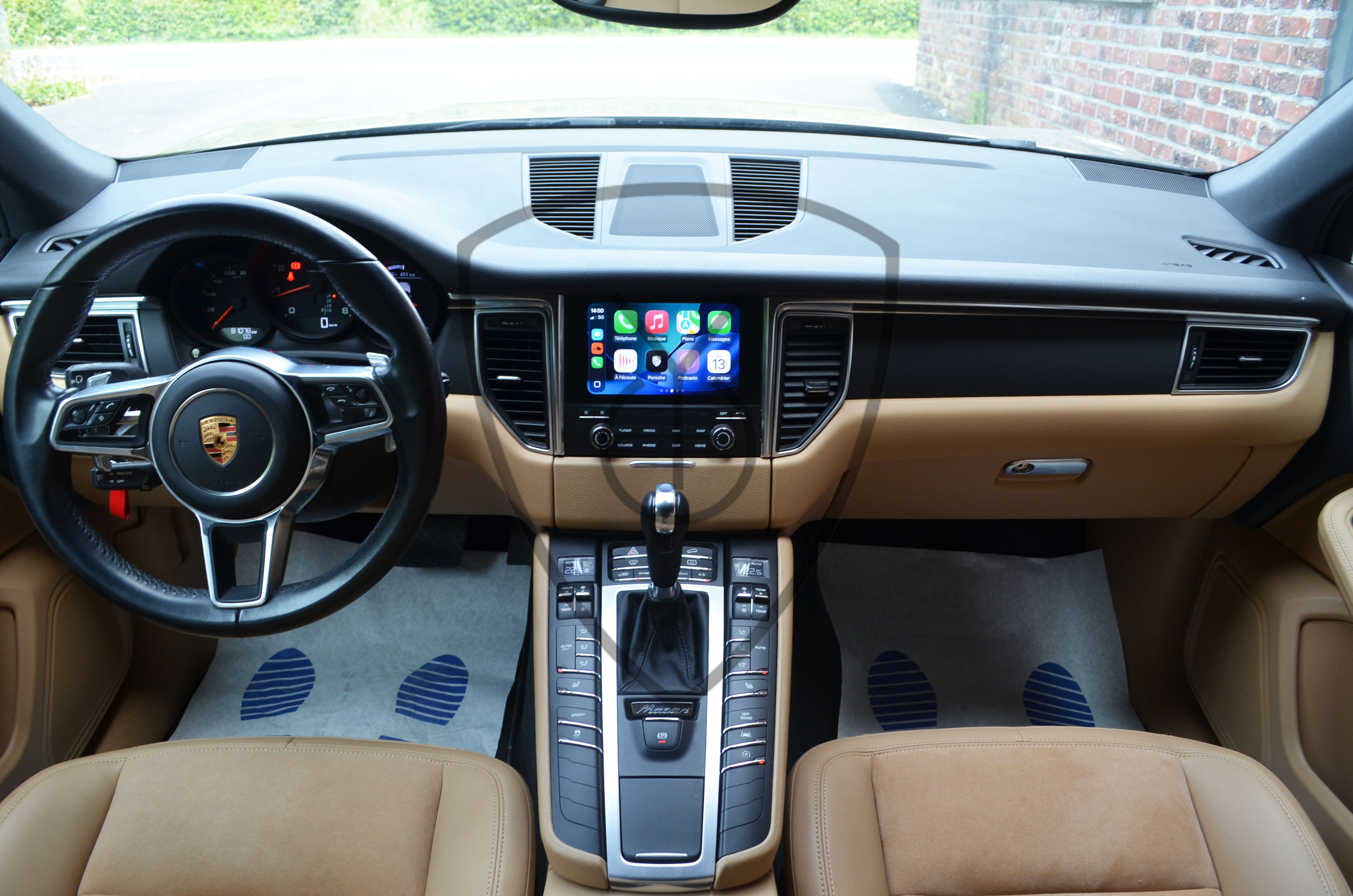 PORSCHE MACAN 2.0 TURBO — image 9